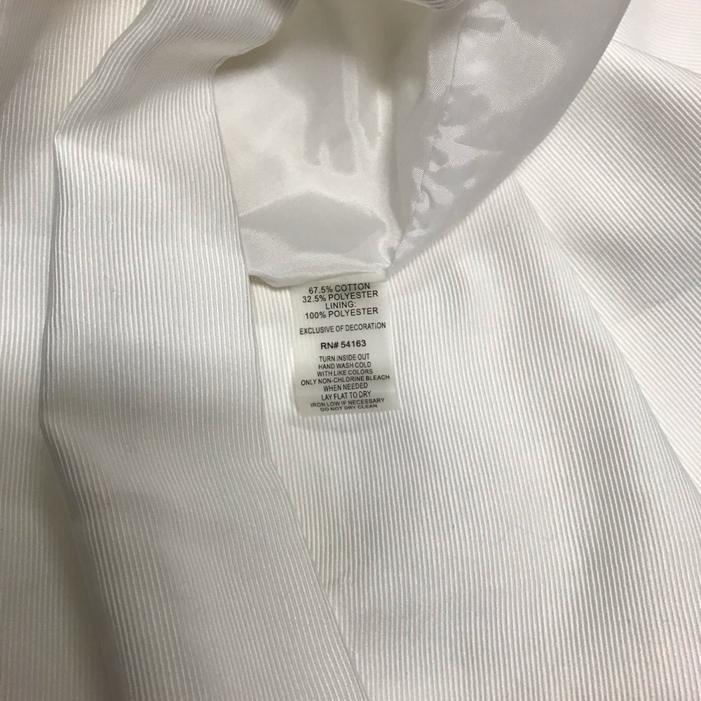 Dress - Picture 6 of 6